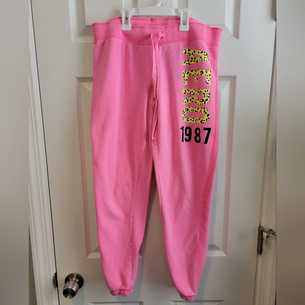 Aero Pink Joggers with Leopard Print